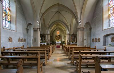 Innenansicht St. Vitus mit Blick zum Chor