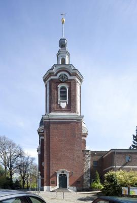 Seitenansicht Westturm St. Johann Baptist