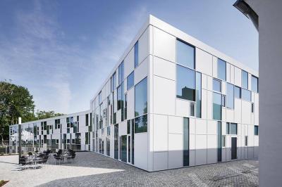 Gesamtansicht Luise-Nolte-Familienzentrum / Ev. Tageseinrichtung für Kinder Am Falder