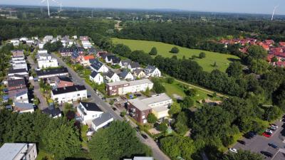 Luftbild des Gebäudeensembles
