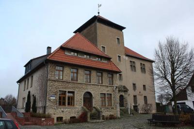 Burg Horn mit Polizeistation im Ostflügel