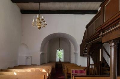 Ev.-Ref. Kirche Elbrinxe, Innenraum Richtung Eingang