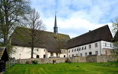 Evangelisch-reformierte Klosterkirche Falkenhagen und Kapitelsaal