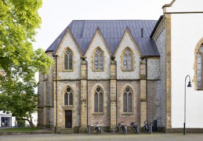 Chor mit Sakristeianbau von Norden