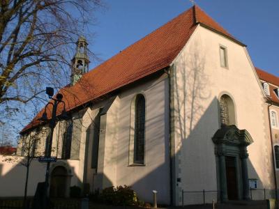 seitlicher Blick auf die Klosterkirche St. Katharina