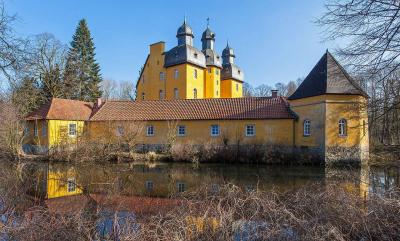 Blick von der Seite auf das Schloss
