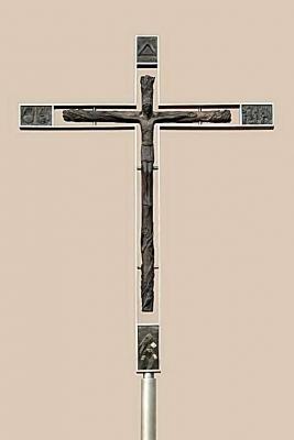 Altar- und Vortragekreuz von Thomas Torkler