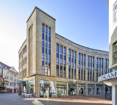 das ehemalige Kaufhaus Althoff, heute Linden-Karree