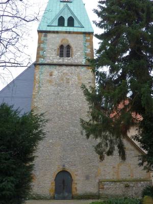 St. Peter und Paul, Westfassade