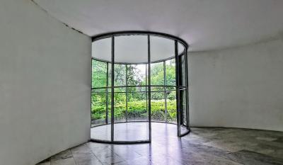Graubner-Pavillon von Erwin Heerich, innen