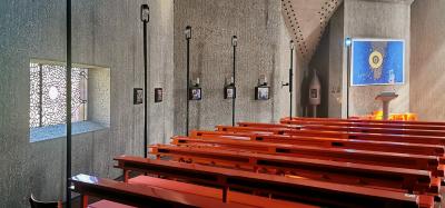 Seitenwand mit Fenster