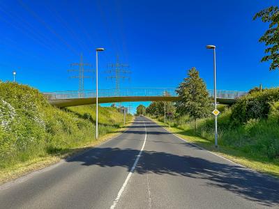 Fuß- und Radwegebrücke Schlautbogen