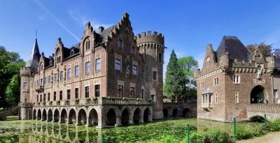 Schloss Paffendorf mit Herrenhaus und nördliches Tor zur Vorburg