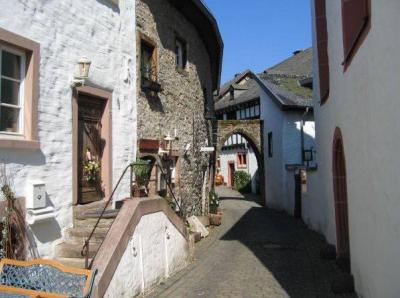 Blick auf das Burgtor