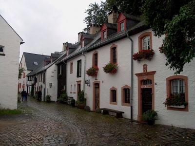 Häuserfassaden in Kronenburg