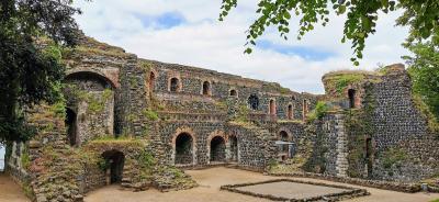 Ruine der Kaiserpfalz
