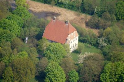 Blick von oben auf das Haus Kolvenburg