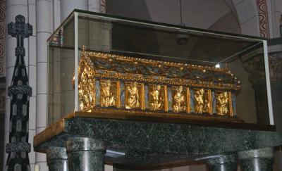 Heribertschrein aus dem 12. Jh. in St. Heribert Köln-Deutz