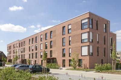 Straßenansicht Klinkerbau