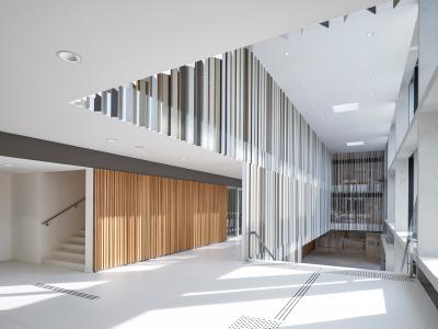 LWL Klinik Küchenhaus, mehrgeschossig offenes Foyer 