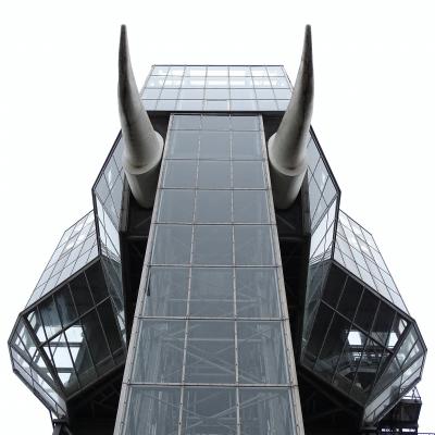 Glaselefant von unten im Maximilianpark