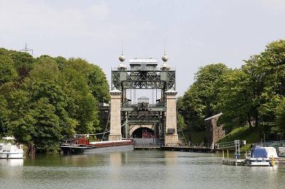 Schiffshebewerk Henrichenburg Gesamtansicht