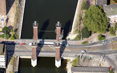 Schwanentorbrücke von oben