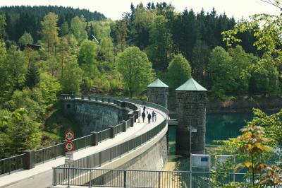 Staumauer der Fürwiggetalsperre in Meinerzhagen