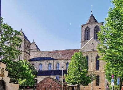 St. Kunibert, Ansicht von Nordwesten