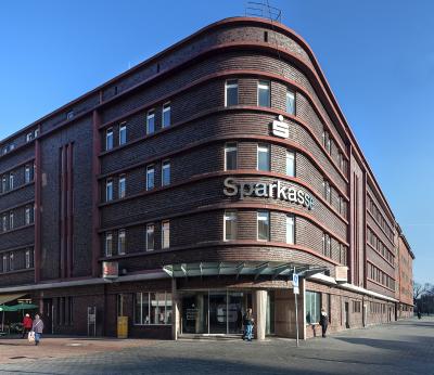 Herne-Wanne-Eickel, Siedlung Roter Block, Ecke Amtmann-Winter-Str., Hauptstr. 