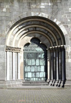 Eingangsportal Dom St. Viktor