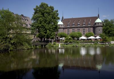 Schlossensemble von Westen