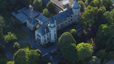Haus Carstanjen von oben, Rheinseite