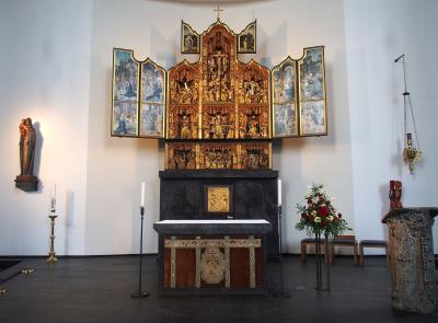Antwerpener Altar im Chor