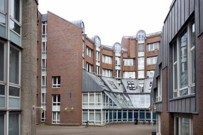 Rathaus Neuss Blockinnenbereich