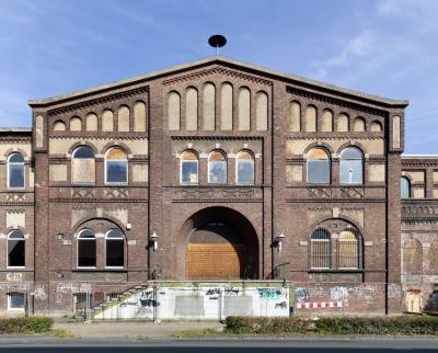 ehemaliger Eingang des Verwaltungsbaus