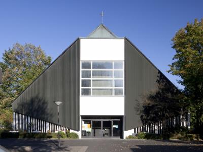 Außenansicht von vorne, Thomaskirche Gelsenkirchen