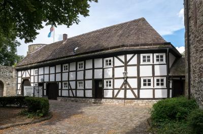 Fachwerkgebäude im Innenhof, Ostseite