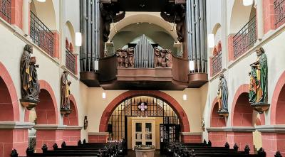 Innenraum Sankt Servatius Siegburg, Blick nach Westen
