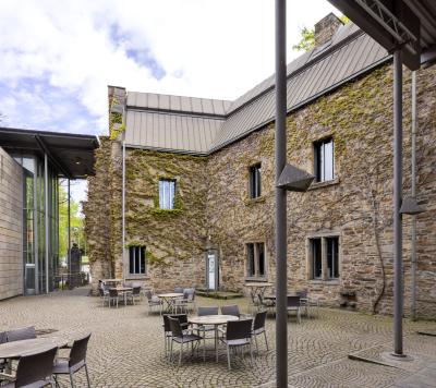 Haus Witten, Innenhof, Bestand