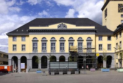 Rathaus Witten, Frontansicht, Arkaden