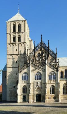 Außenansicht Paradies St. Paulus Dom
