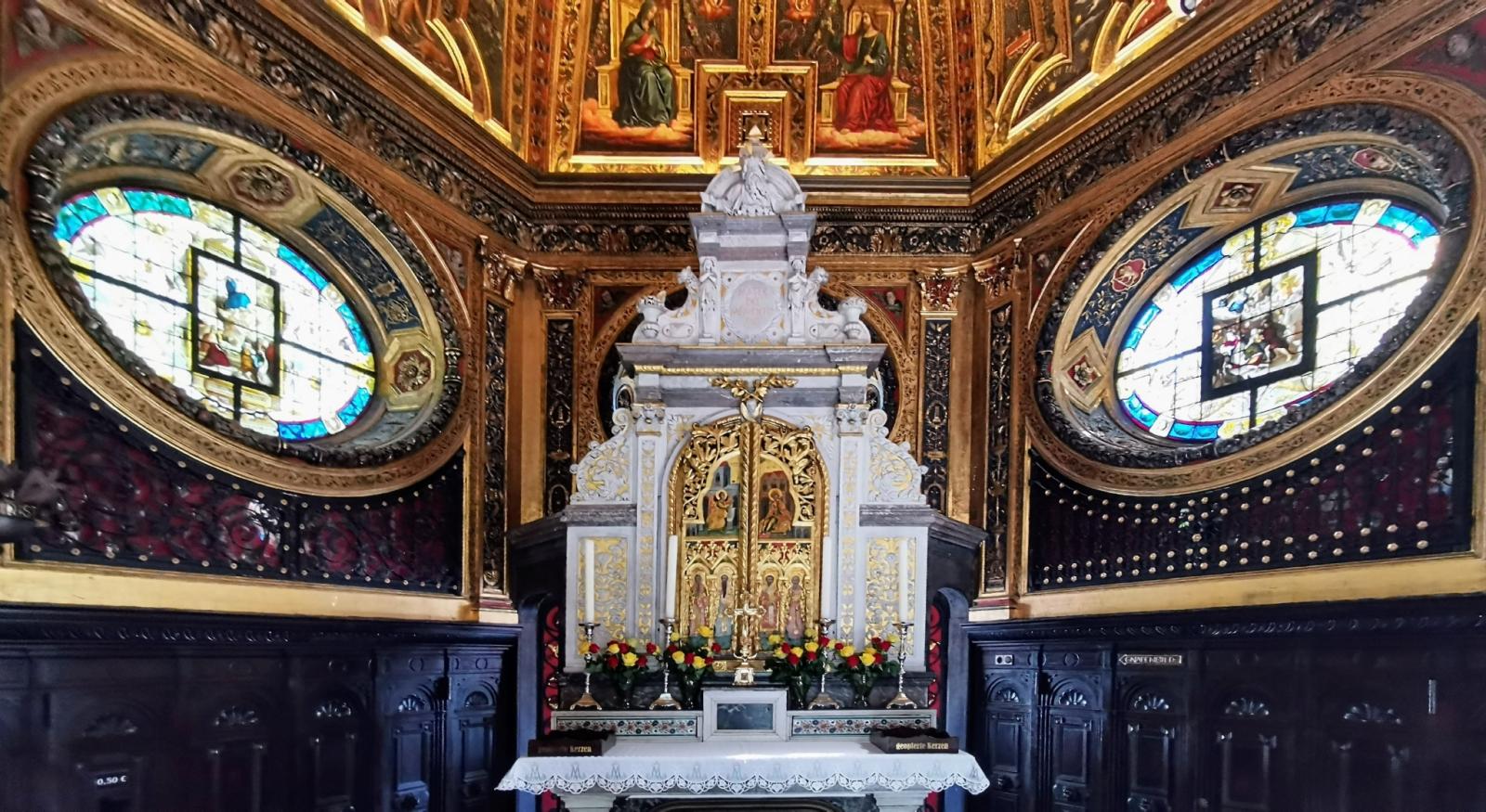 Innenansicht Gnadenkapelle mit Altar