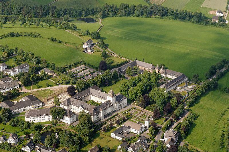 Kloster Grafschaft von oben