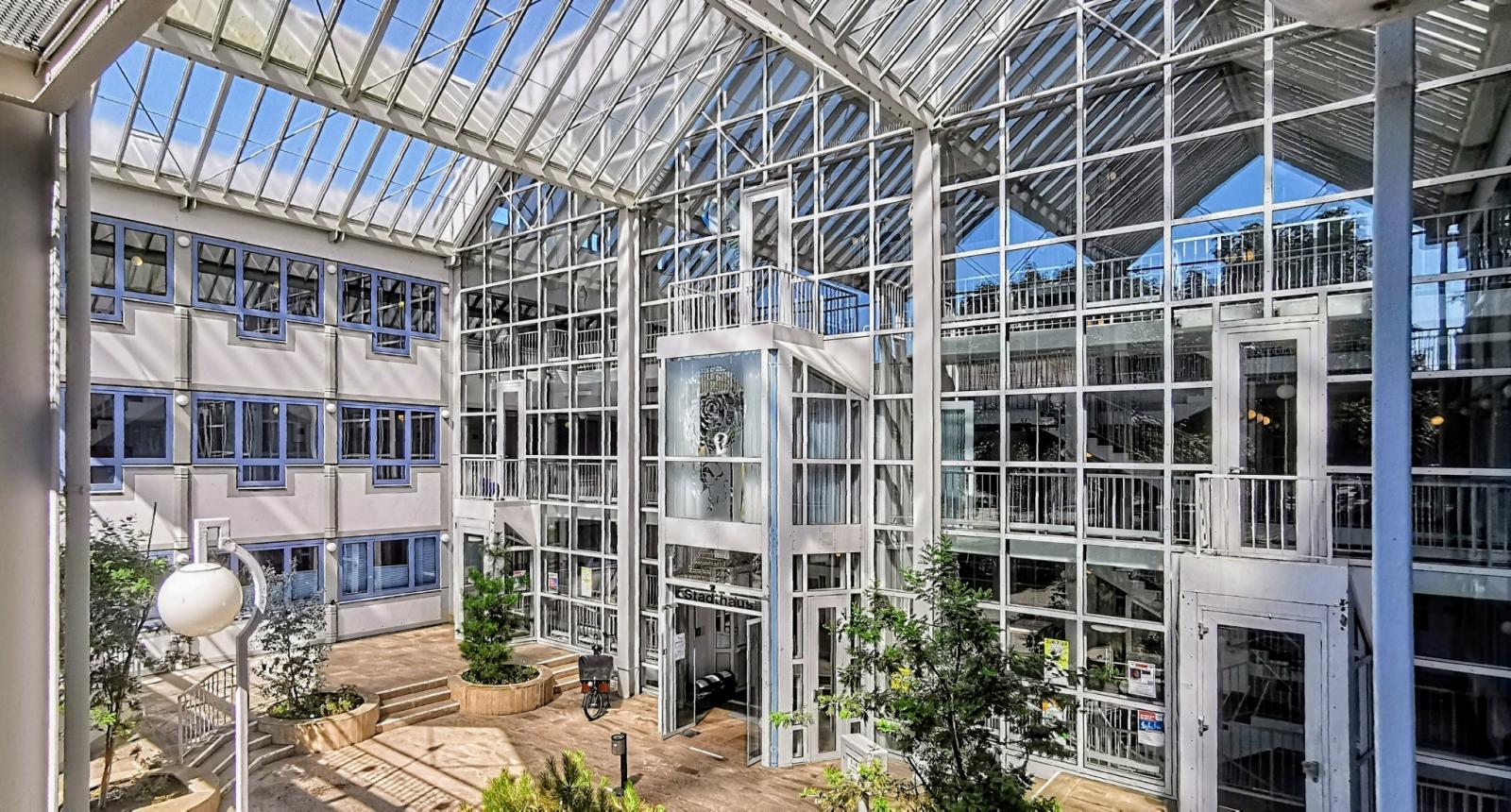 Blick in die Vorhalle