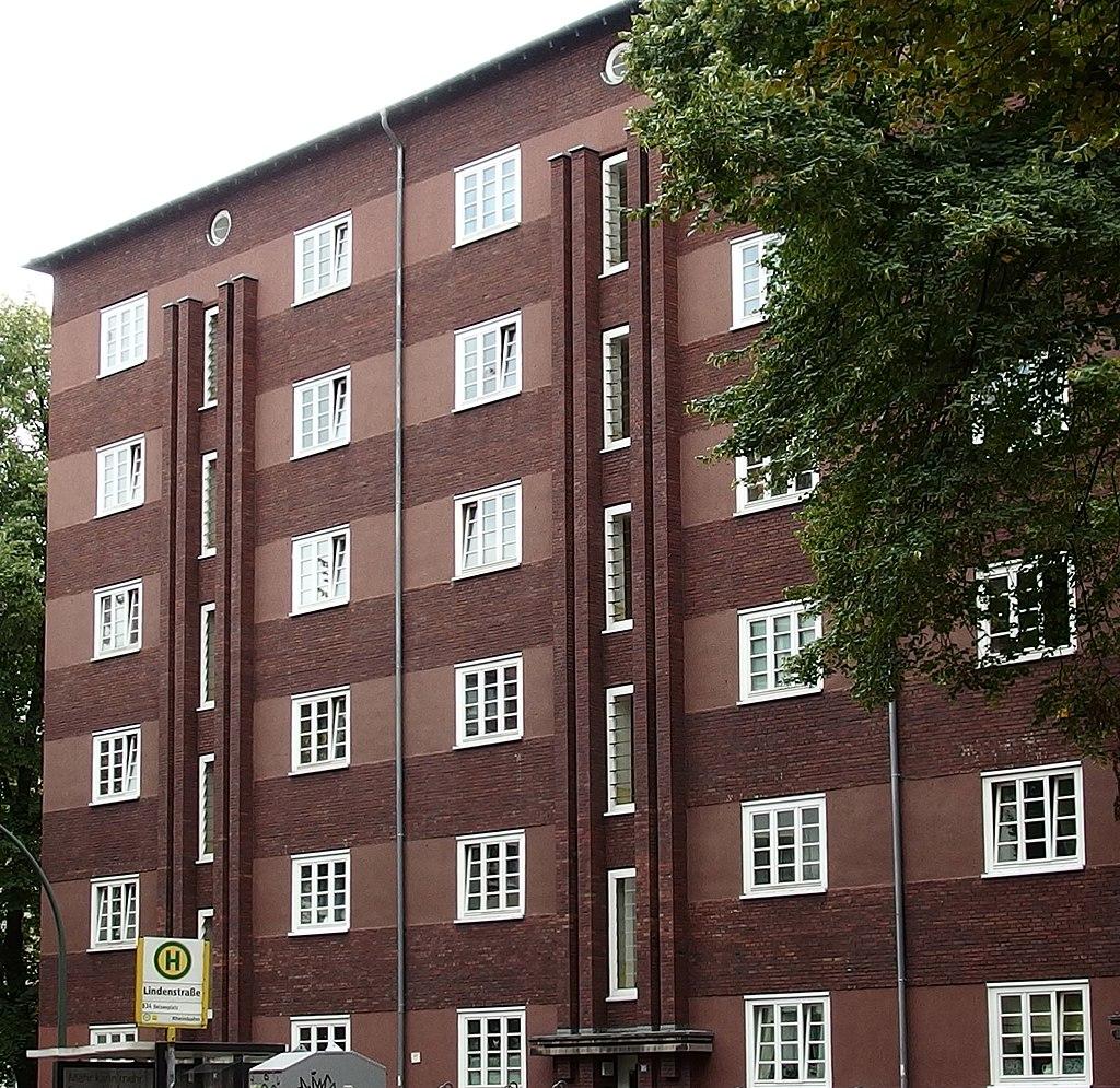 Eulerhof, Fassade an der Lindenstraße
