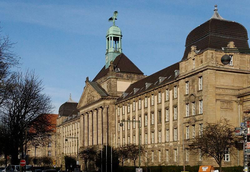 Bezirksregierung von Süden