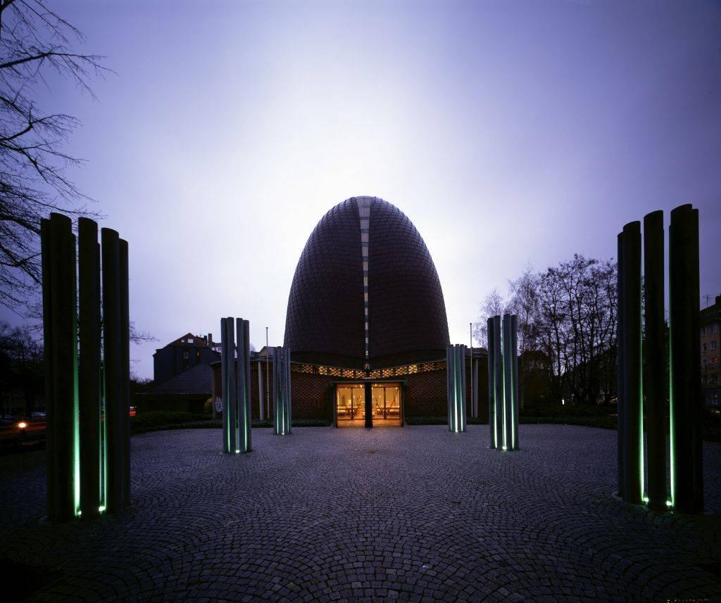 St. Rochus in Düsseldorf bei Nacht