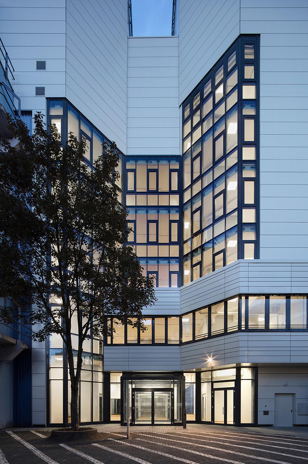 Universität Siegen - Campus Adolf-Reichwein-Straße