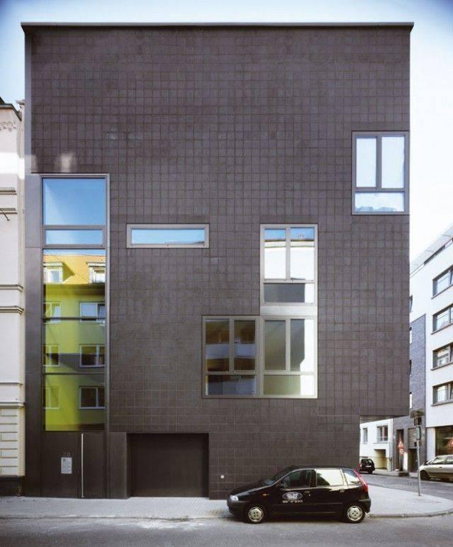 Fassade zur Dagobertstraße